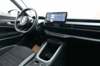 JEEP AVENGER 1.2 HYBRID 110 DTC LONGITUDE