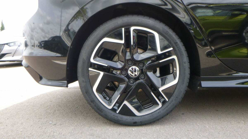 VOLKSWAGEN GOLF GOLF 1.5 ETSI EVO2 150 DSG7 R-LINE