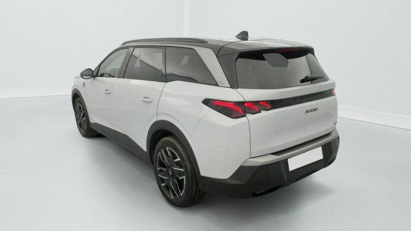 PEUGEOT 5008 HYBRID 145 E-DCS6 GT
