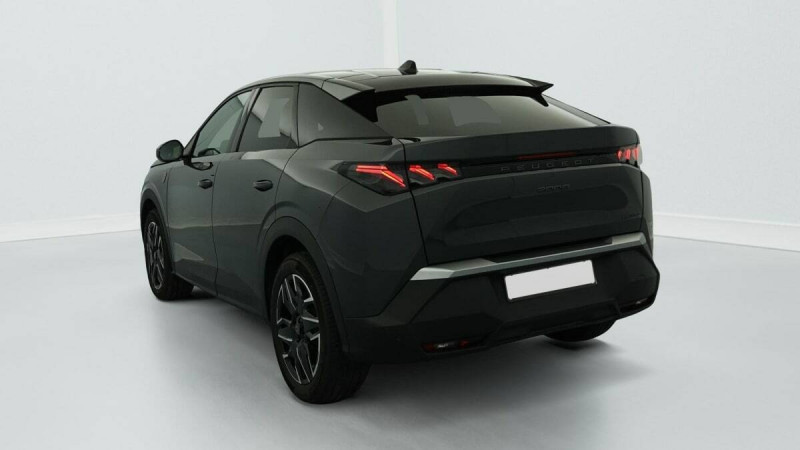 PEUGEOT 3008 HYBRID 145 E-DCS6 GT