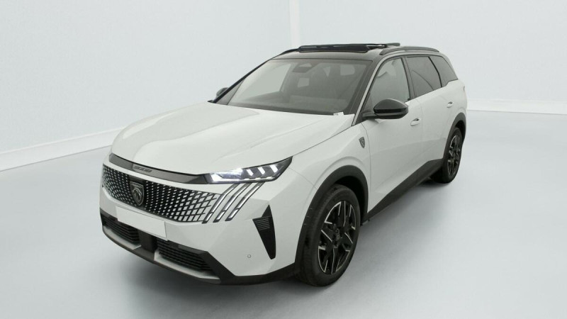 PEUGEOT 5008 HYBRID 145 E-DCS6 GT