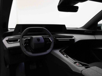 PEUGEOT 3008 145 E-DSC6 HYBRID ALLURE