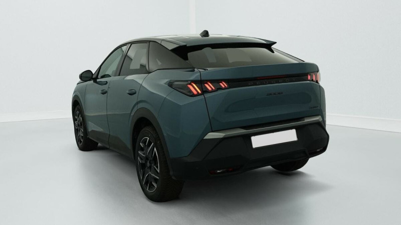 PEUGEOT 3008 HYBRID 145 E-DCS6 ALLURE