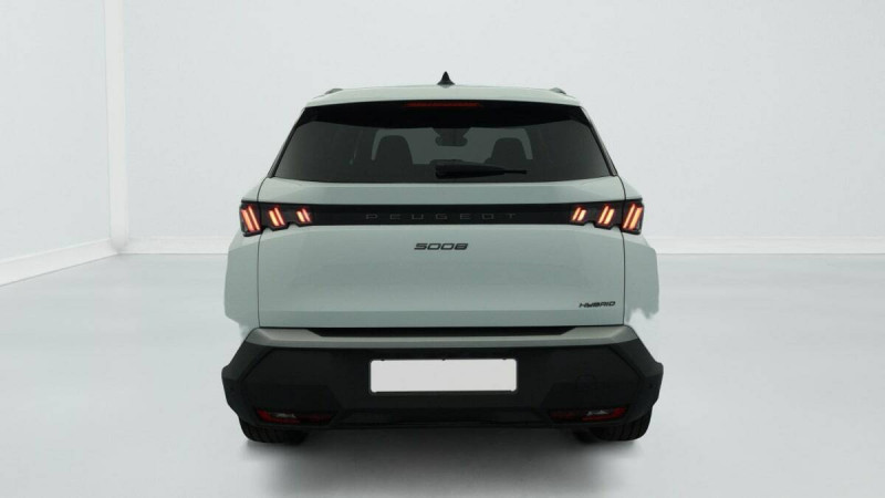 PEUGEOT 5008 HYBRID 145 CH E-DCS6 ALLURE