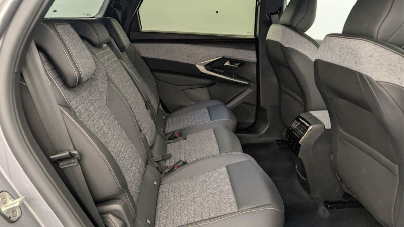 PEUGEOT 5008 HYBRID 145 CH E-DCS6 ALLURE