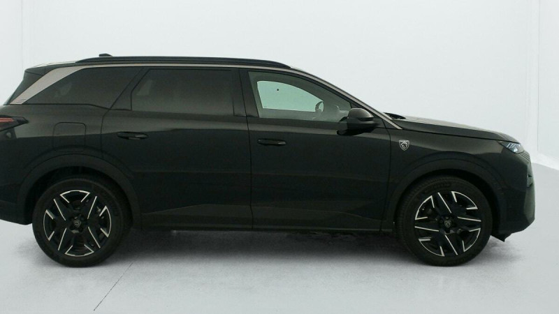 PEUGEOT 5008 HYBRID 145CH E-DCS6 GT