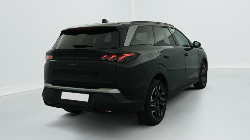 PEUGEOT 5008 HYBRID 145CH E-DCS6 GT