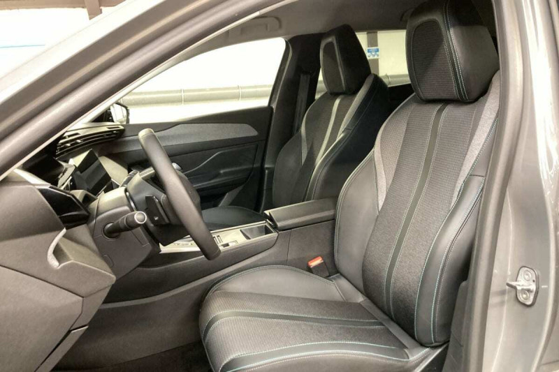 PEUGEOT 408 HYBRID 145 E-DCS6 ALLURE