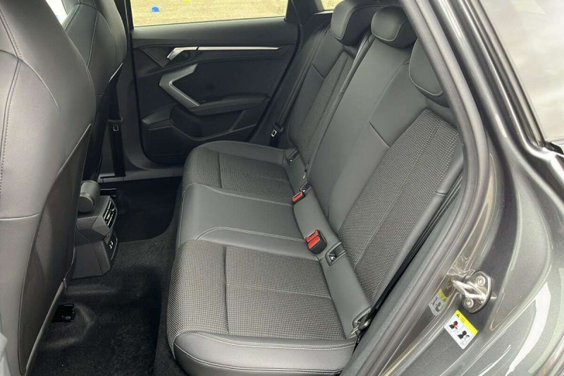 AUDI A3 SPORTBACK 45 TFSI E HYBRIDE RECHARGEABLE 272 S TRONIC 6 S LINE