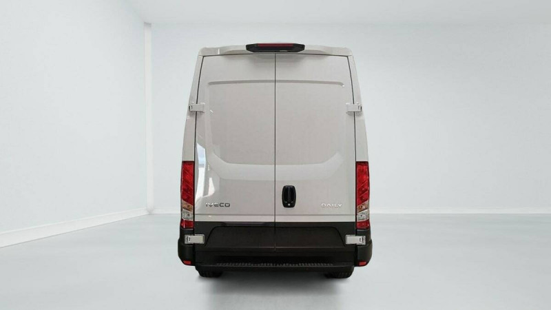 IVECO DAILY 35S16 2.3 V12 156CV