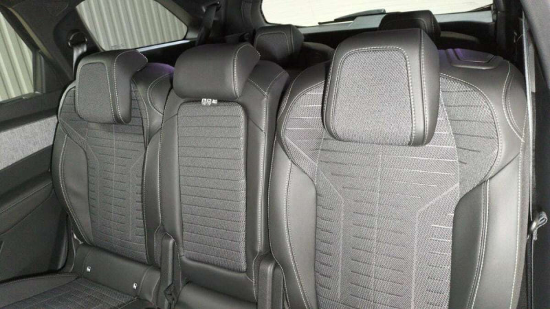 PEUGEOT 5008 HYBRID 145CH E-DCS6 GT