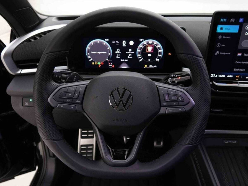 VOLKSWAGEN T-ROC 1.5 ETSI 150 DSG R-LINE