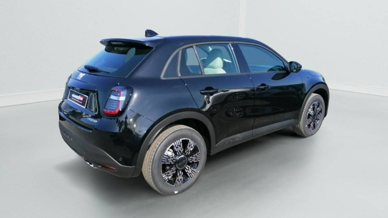FIAT FIAT 600 1.2 HYBRID 145 DCT ICON