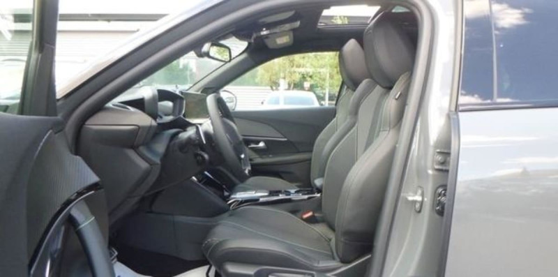 PEUGEOT 2008 HYBRID 145 E-DCS6 GT