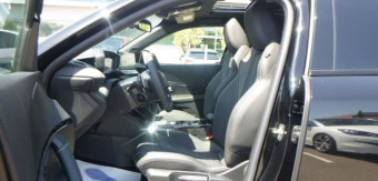 PEUGEOT 2008 HYBRID 145 E-DCS6 GT