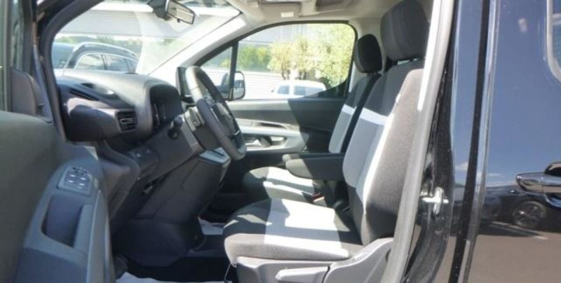 CITROEN BERLINGO BERLINGO TAILLE M HDI 130 EAT8 MAX