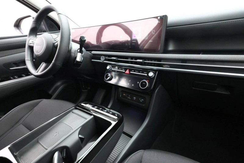 HYUNDAI TUCSON 136 MHEV TREND