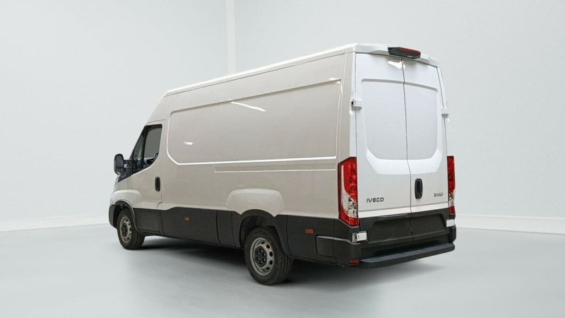 IVECO DAILY 35S16 2.3 V12 HI-MATIC 156CV