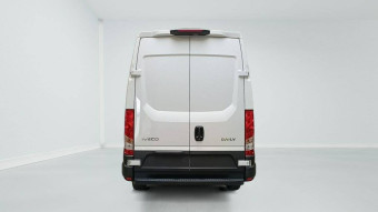 IVECO DAILY 35S16 2.3 V12 HI-MATIC 156CV