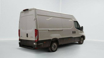 IVECO DAILY 35S16 2.3 V12 156CV