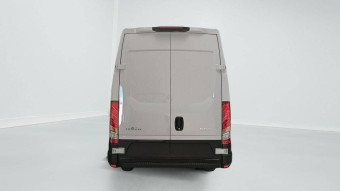 IVECO DAILY 35S18 3.0 V16 H2 180CV