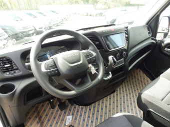 IVECO DAILY 35S18 3.0 V16 HI-MATIC H2 180CV