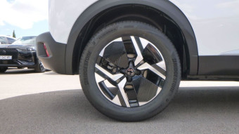 PEUGEOT 2008 HYBRID 145 E-DCS6 GT