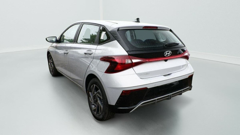 HYUNDAI I20 90 DCT