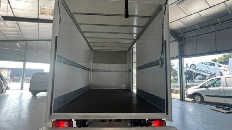 NISSAN INTERSTAR CHASSIS SIMPLE CABINE INTERSTAR CHASSIS SC 3T5 L3H1 2.0DCI 170 EURO VIE N-CONNECTA