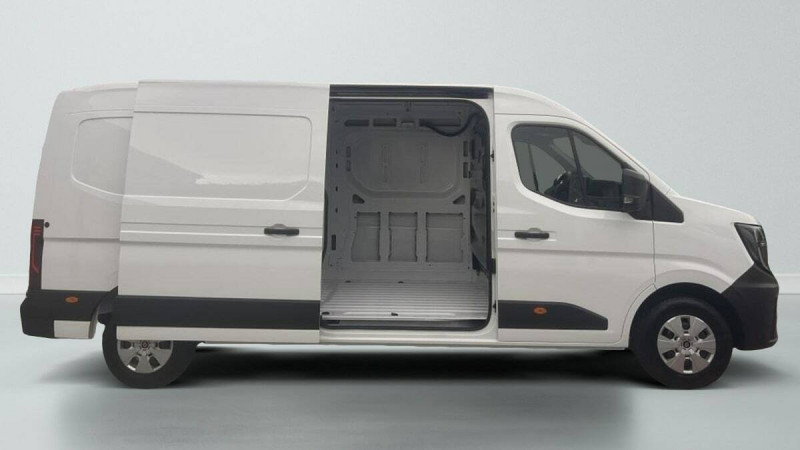 RENAULT MASTER FOURGON MASTER FG BLUE DCI 150 L3H2 3T5 TR EXTRA