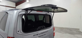 PEUGEOT TRAVELLER TRAVELLER M DIESEL 180 CH AUTOMATIQUE BUSINESS