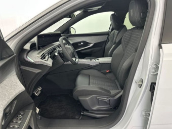 PEUGEOT 3008 HYBRID 145 E-DCS6 GT