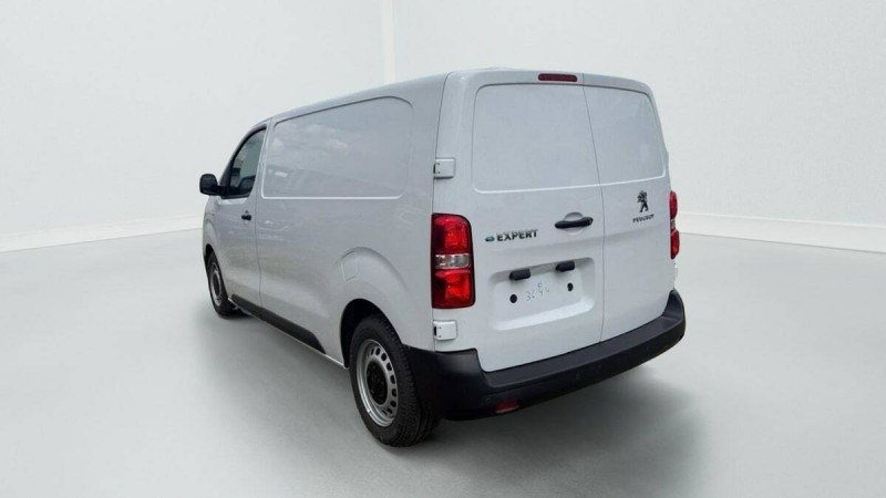 PEUGEOT EXPERT 75KWH L2 136 11KW