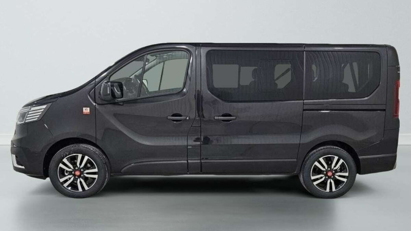 RENAULT TRAFIC TRAFIC BLUE DCI 170 AUTO TECHNO