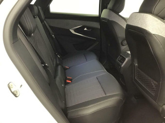 PEUGEOT 3008 PHASE 4 GT 1.2 HYBRID 145
