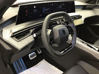 PEUGEOT 3008 PHASE 4 GT 1.2 HYBRID 145