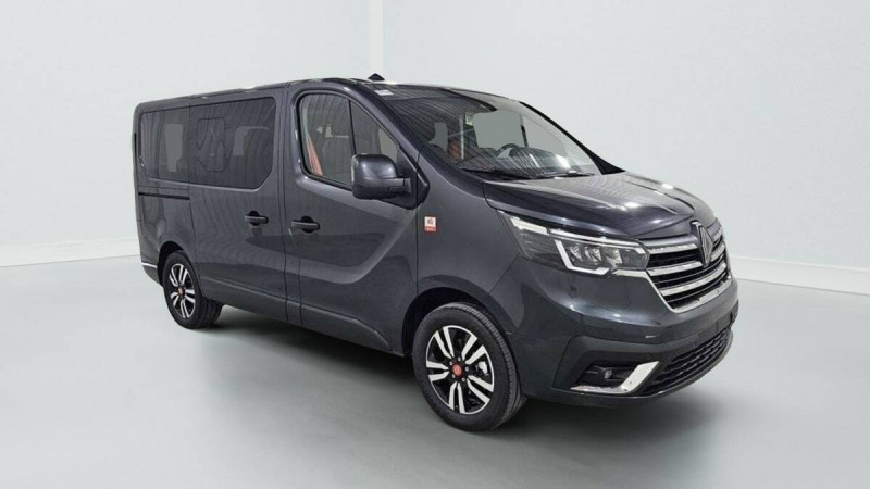 RENAULT TRAFIC TRAFIC BLUE DCI 170 AUTO TECHNO