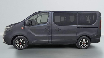 RENAULT TRAFIC TRAFIC BLUE DCI 170 AUTO TECHNO