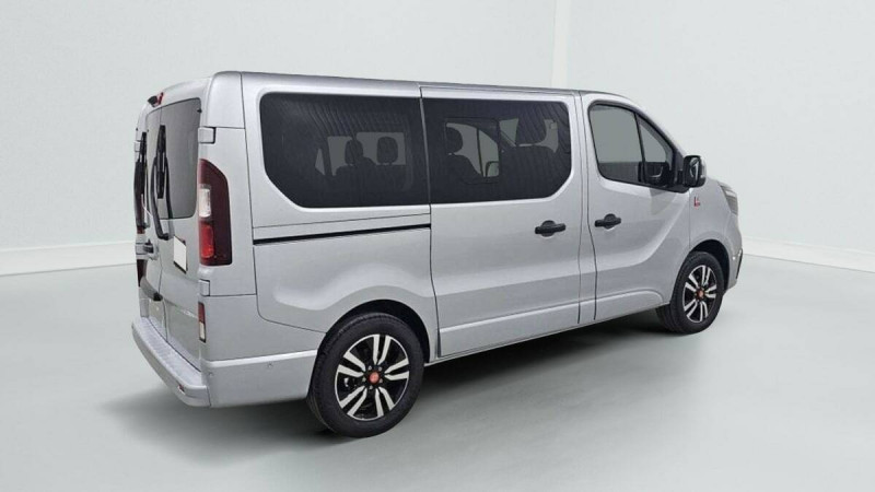 RENAULT TRAFIC TRAFIC BLUE DCI 170 AUTO TECHNO