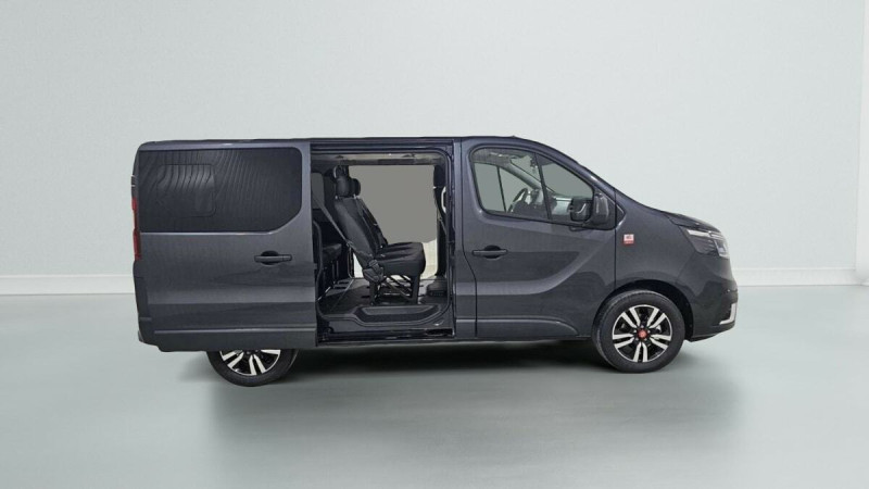 RENAULT TRAFIC TRAFIC BLUE DCI 170 AUTO TECHNO