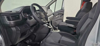 RENAULT TRAFIC TRAFIC BLUE DCI 170 AUTO TECHNO