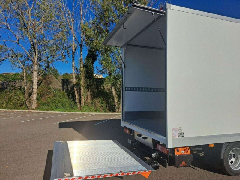 IVECO DAILY FRIGORIFIQUE DAILY CC 35 C 18H EMP 4100 QUAD-TOR
