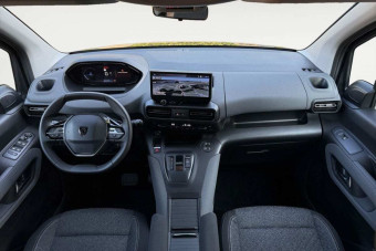 PEUGEOT RIFTER STANDARD N1 1.5 HDI 130 ALLURE EAT8