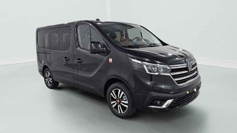 RENAULT TRAFIC TRAFIC BLUE DCI 170 AUTO TECHNO