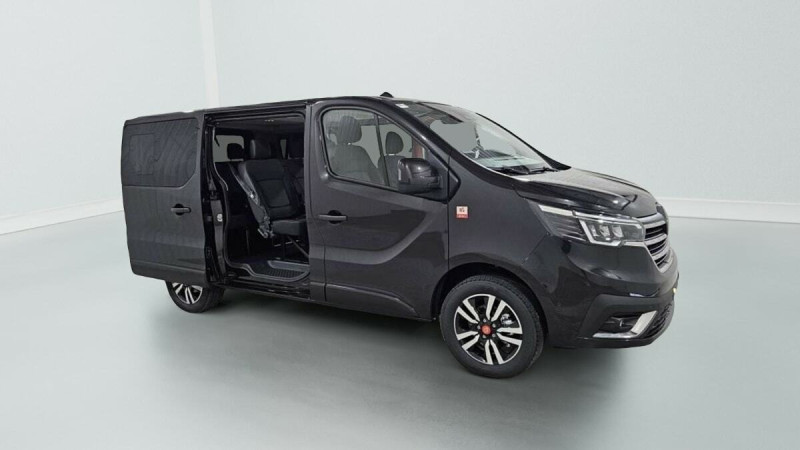 RENAULT TRAFIC TRAFIC BLUE DCI 170 AUTO TECHNO