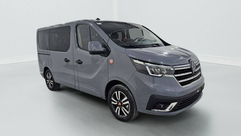 RENAULT TRAFIC TRAFIC BLUE DCI 170 AUTO TECHNO