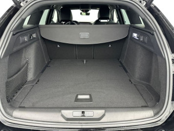 PEUGEOT 308 SW HYBRID 145 E-DCS6 GT