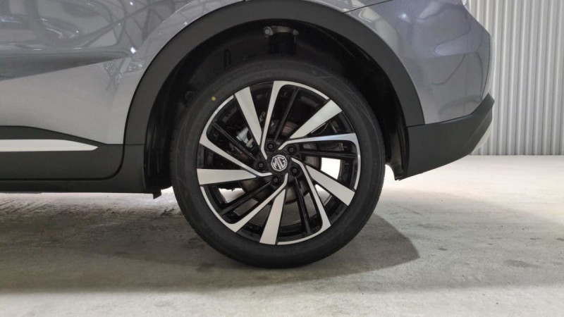 MG ZS 1.5 L HYBRID+ 197 CH LUXURY