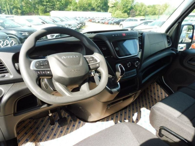 IVECO DAILY 35S16 2.3 V12 HI-MATIC 156CV