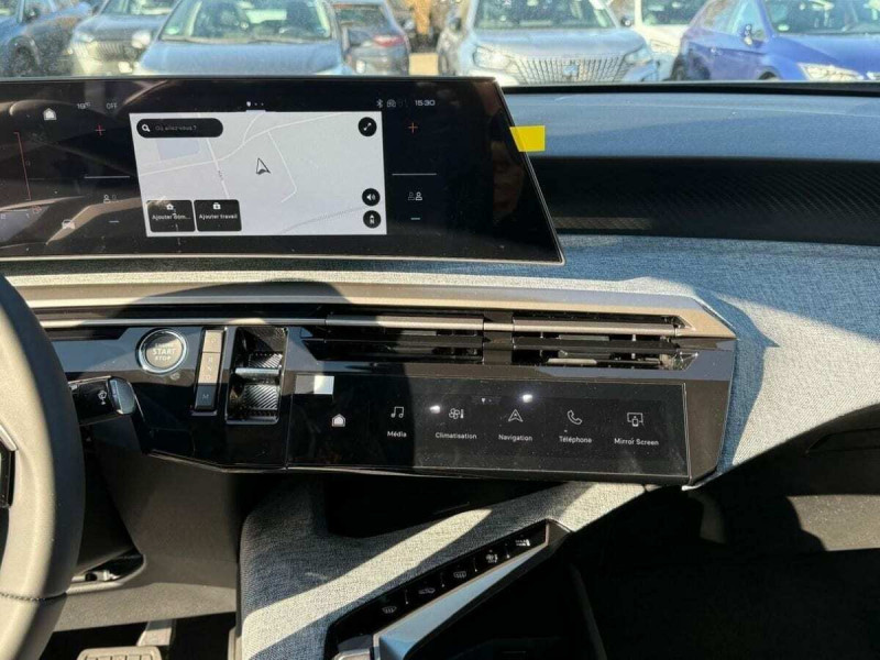 PEUGEOT 3008 HYBRID 145 ALLURE